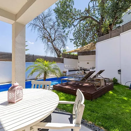 Σπίτι διακοπών Luna Bodrum, Oezel Isitmali Havuzlu Ortakent